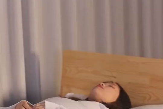 Electric anti-snoring respirator